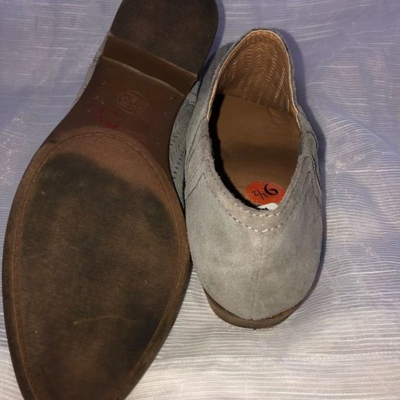 Lucky Ankle Booties - Picture 2 of 5